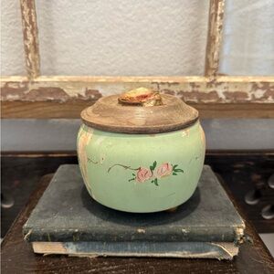 Antique Vintage Green Music Box Powder Trinket Vanity Victorian Top